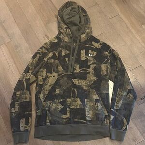 Under Armour Graphic Hoodie